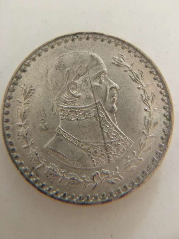 MEXICO - VINTAGE LARGE MEXICO 1 PESO  SILVER COIN 1962