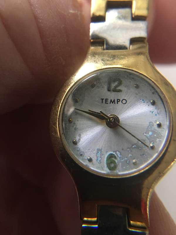 VINTAGE LADIES TEMPO WATCH