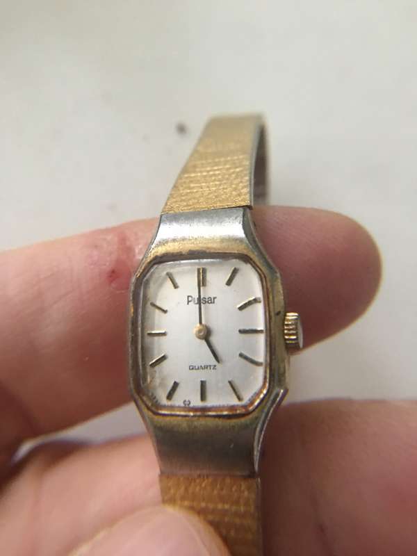 VINTAGE LADIES WATCH PULSAR