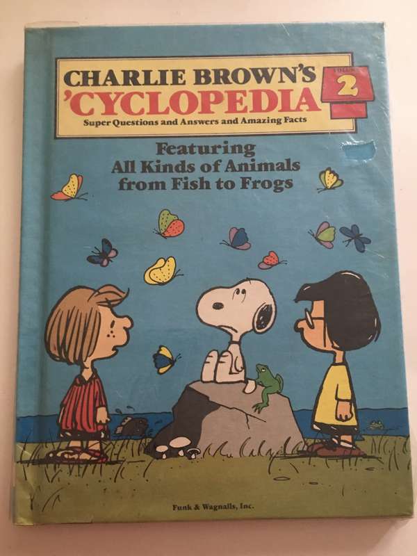 VINTAGE CHARLIE BROWN`S CYCLOPEDIA - NO. 2 - 1980