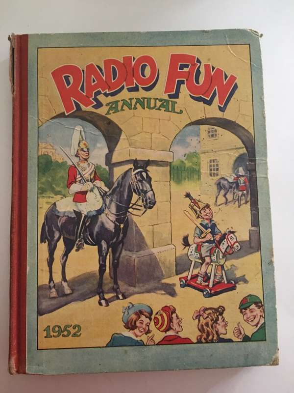 VINTAGE RADIO FUN ANNUAL - 1952