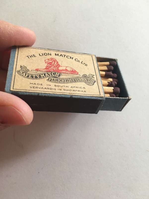 VINTAGE LION MATCHBOX  SAFETY MATCHES