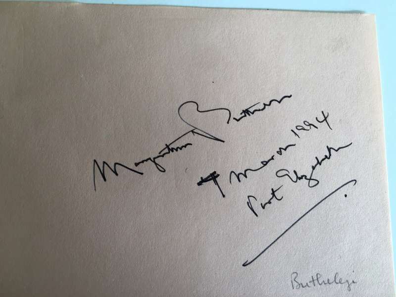 LOVELY LOT OF XMAS CARDS AND AUTOGRAPH THEN LEADER OF THE I F P MANGOSUTHU BUTHELEZI
