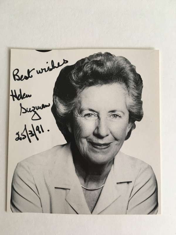 LOVELY AUTOGRAPH OF HELEN SUZMAN - 1917-2009 AND CD