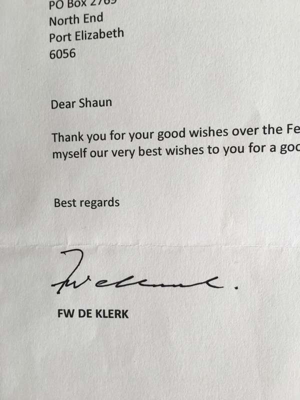 LOVELY AUTOGRAPHED LETTER OF FORMER PRESIDENT FW DE KLERK PRESS PHOTO  AND NEWSPAPER CLIPPING