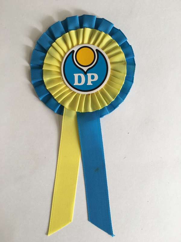 LOVELY DP  PARTY ROSETTE SIGNED BY ITS THEN LEADER TONY LEON