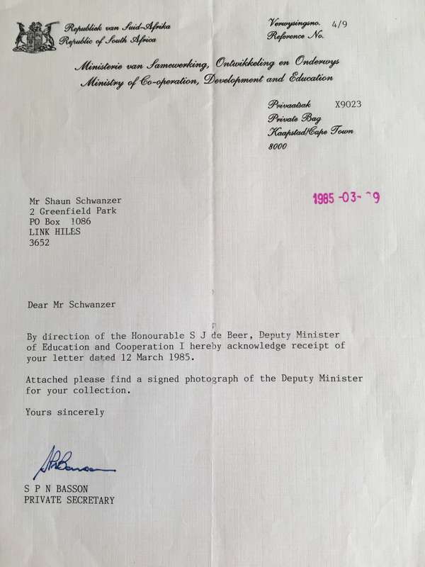 LOVELY VINTAGE AUTOGRAPH  AND LETTER OF FORMER MINISTER S.J. DE BEER - 1985