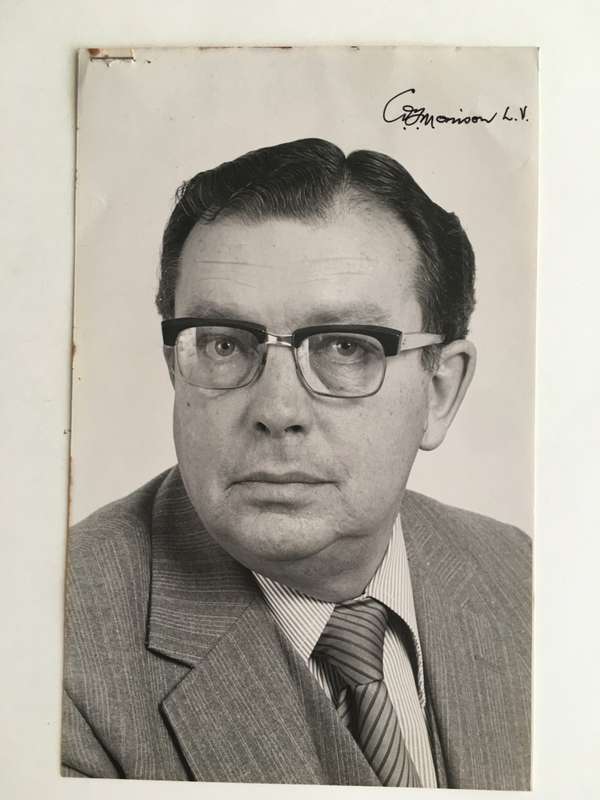 LOVELY AUTOGRAPHED PHOTO OF  FORMER MINISTER OF COOPERATION