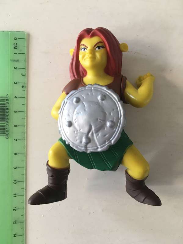 MC DONALDS LOVELY VINTAGE SHREK GIRL FIGURE
