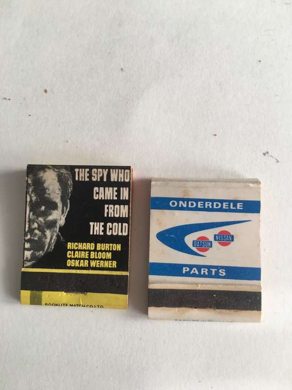 VINTAGE 2 MATCH BOOKS