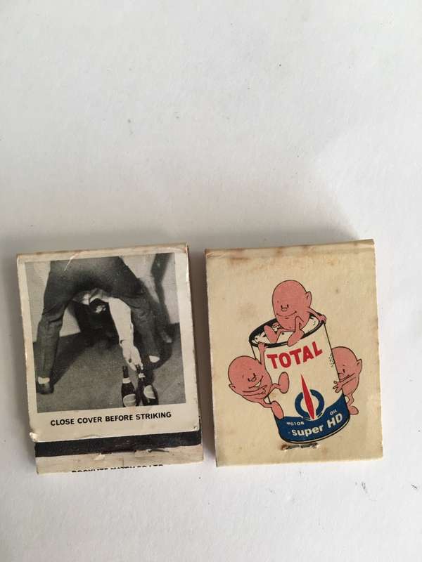 VINTAGE 2 MATCH BOOKS