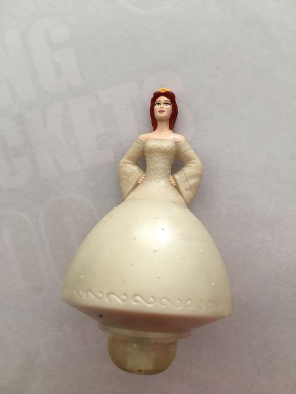 LOVELY TOP LIKE TOY  CINDERELLA  SHREK 2  DREAM WORKS  - 2004