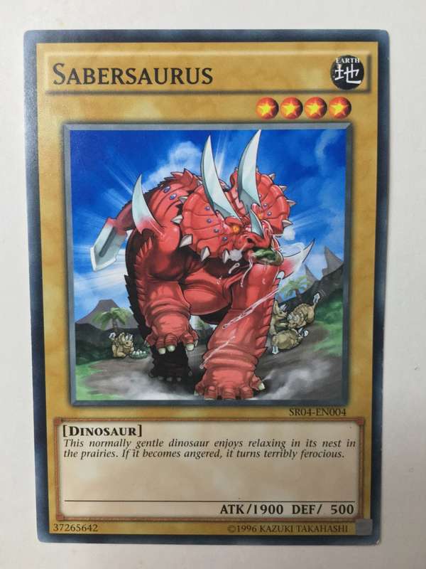 YU-GI-OH TRADING CARD - SABERSAURUS