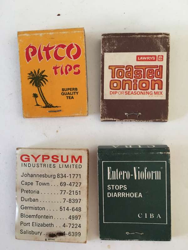 4 VINTAGE MATCH BOOKS MATCHES IN