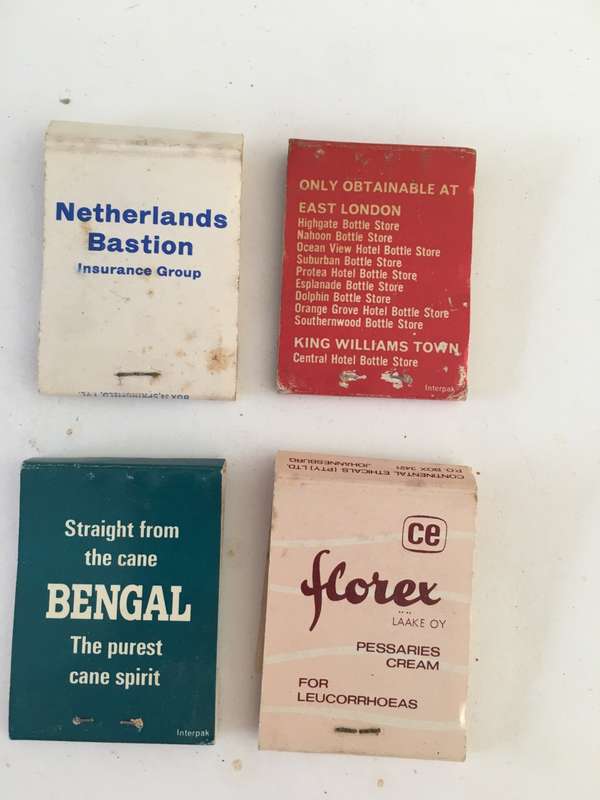 4 VINTAGE MATCH BOOKS MATCHES IN