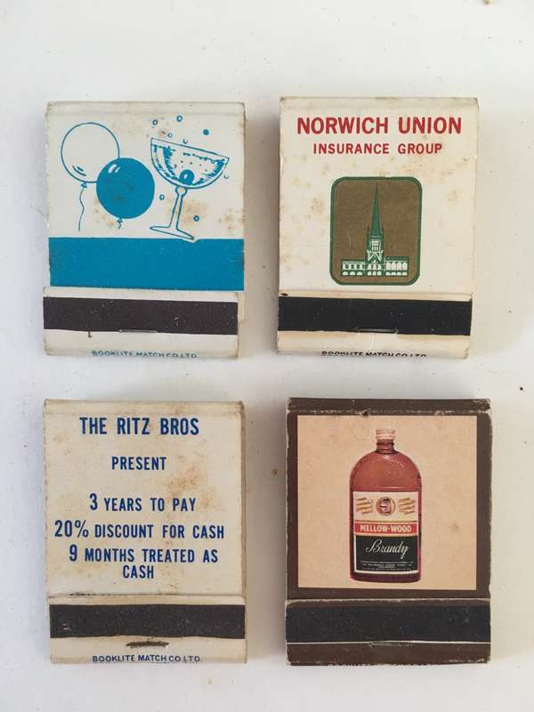 4 VINTAGE MATCH BOOKS MATCHES IN