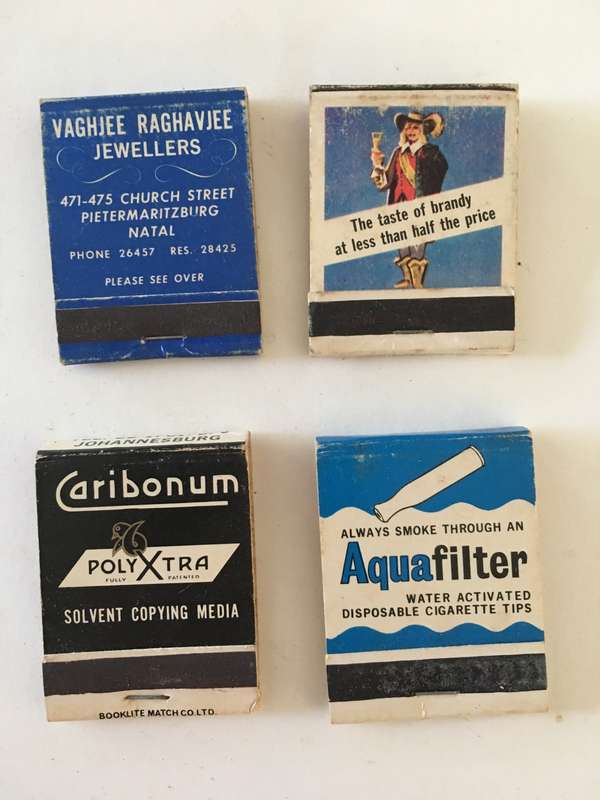 4 VINTAGE MATCH BOOKS MATCHES IN