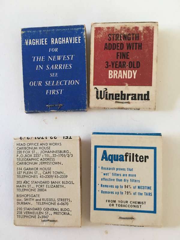 4 VINTAGE MATCH BOOKS MATCHES IN