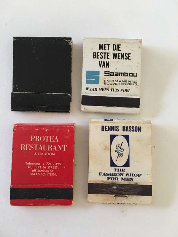 4 VINTAGE MATCH BOOKS MATCHES IN