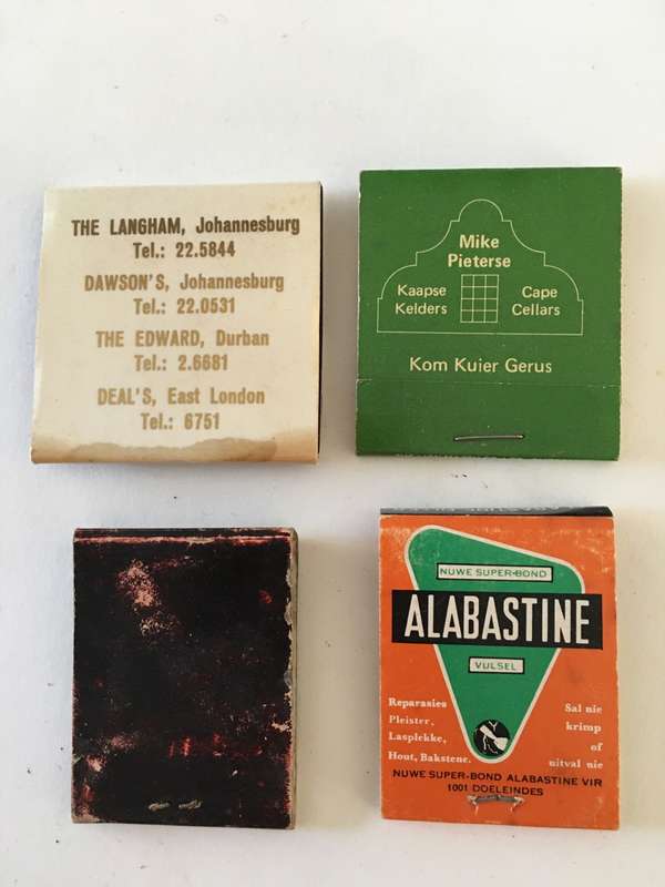 4 VINTAGE MATCH BOOKS MATCHES IN