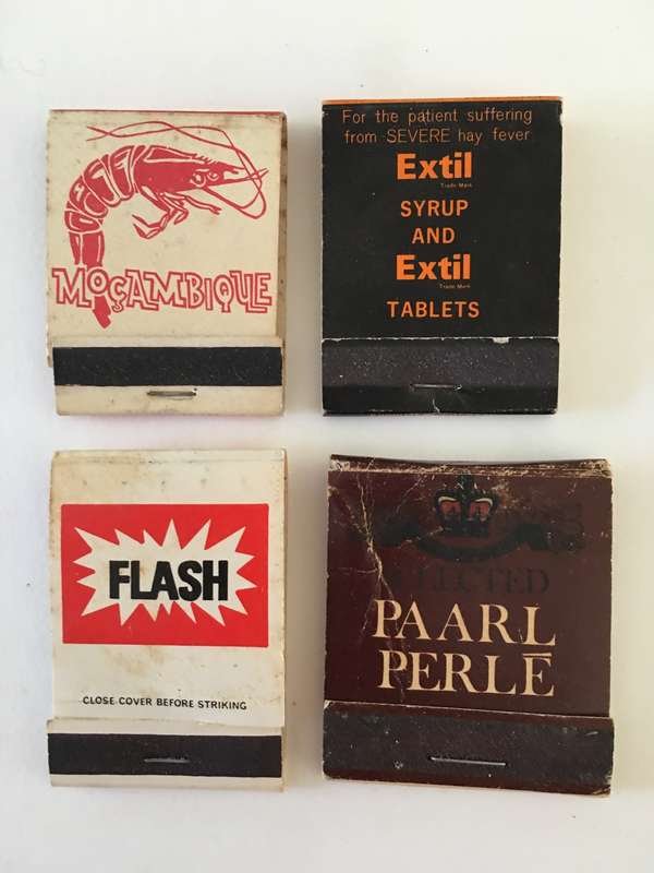 4 VINTAGE MATCH BOOKS MATCHES IN