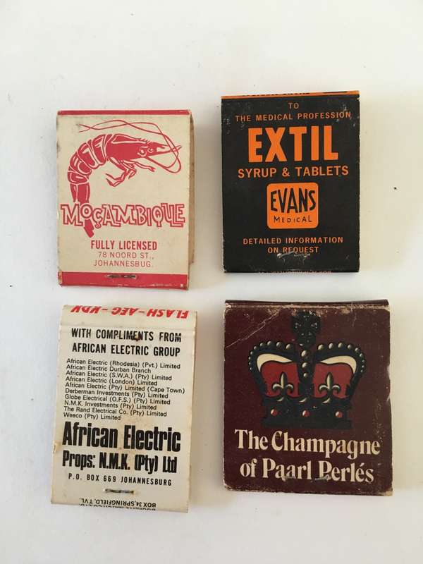 4 VINTAGE MATCH BOOKS MATCHES IN