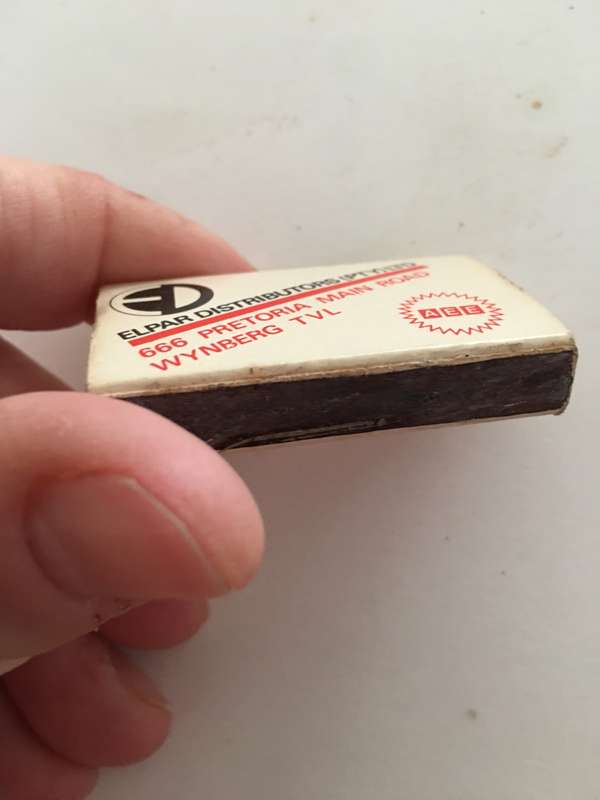 VINTAGE  MATCH BOX WITH MATCHES