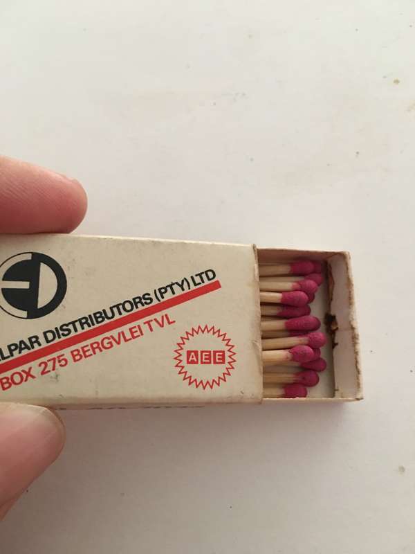 VINTAGE  MATCH BOX WITH MATCHES