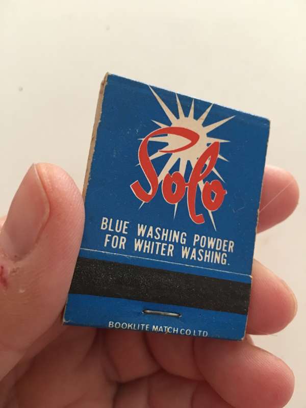 VINTAGE MATCH BOOK - WITH MATCHES