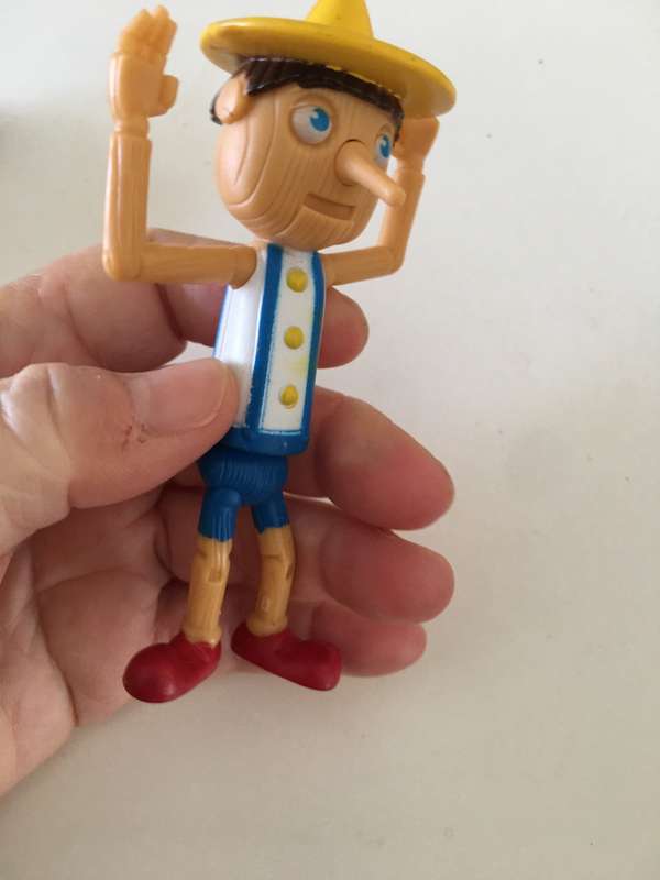 LOVELY PINNOCHIO  FIGURE