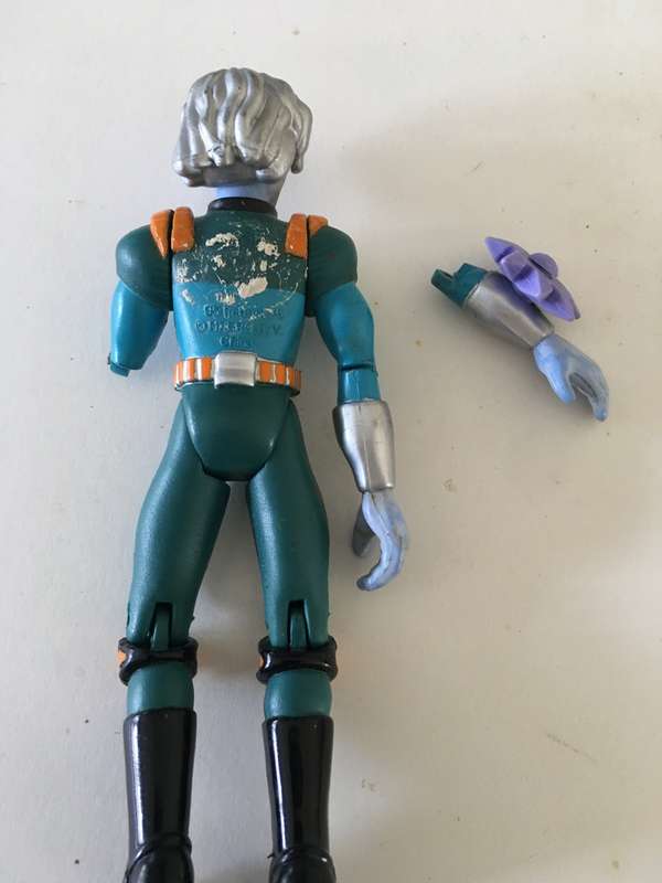 VINTAGE BOB REBOOT ACTION FIGURE IRWIN 1995  PIN MISSING IN ARM IVE USED TOOTHPICK