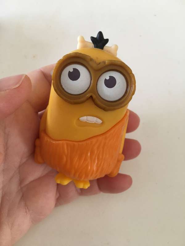 VINTAGE MC DONALDS MINION TOY - 2015