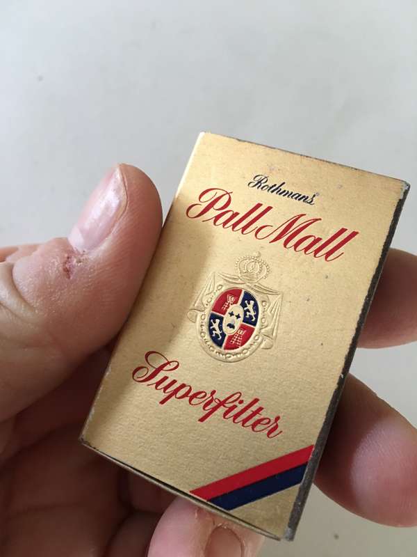 VINTAGE MATCH BOX WITH MATCHES - PALL MALL