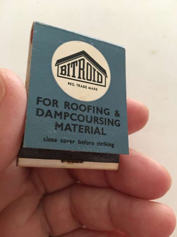 VINTAGE MATCH BOOK WITH MATCHES