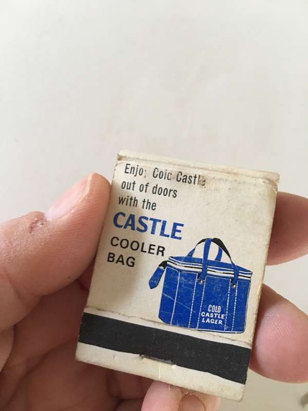 VINTAGE MATCH BOOK WITH MATCHES