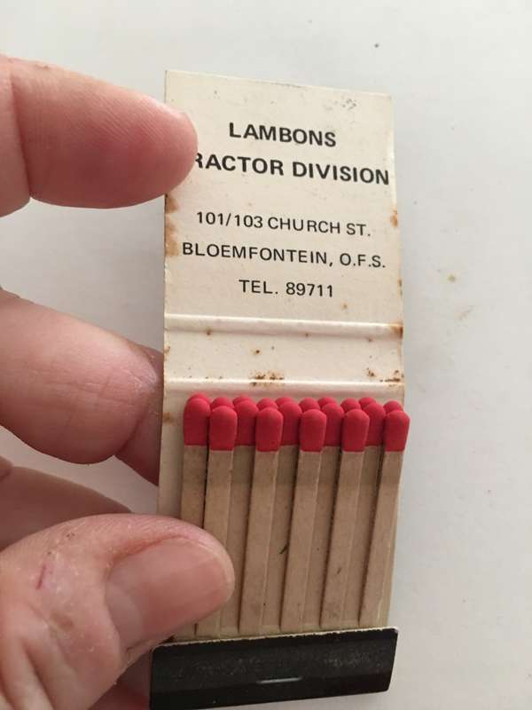 VINTAGE MATCH BOOK WITH MATCHES
