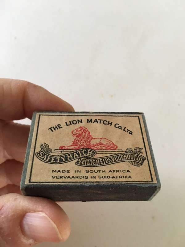 VINTAGE  MATCH BOX EMPTY