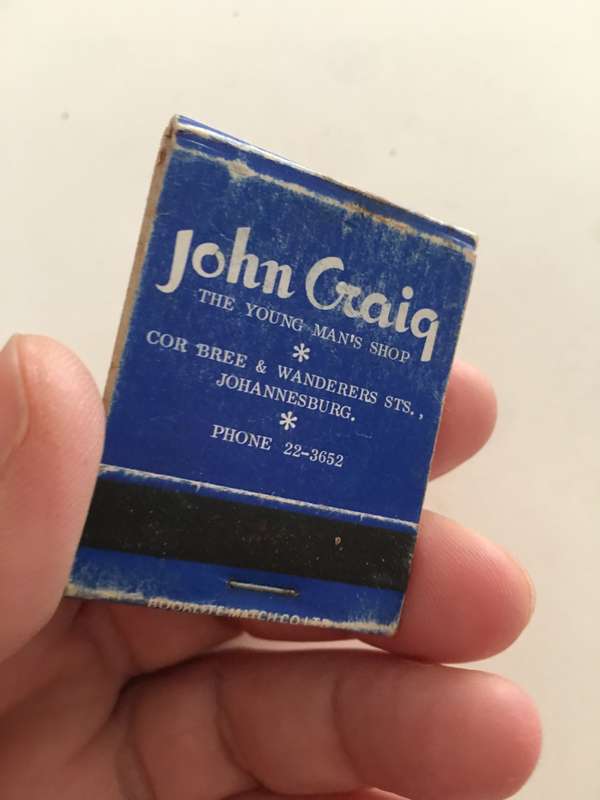 VINTAGE MATCH BOOK WITH MATCHES