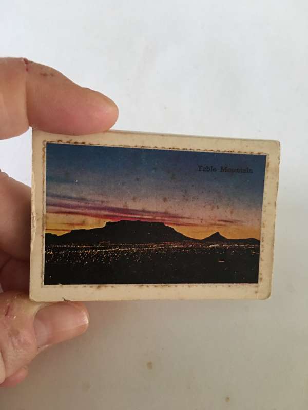 VINTAGE MATCH BOOK WITH MATCHES
