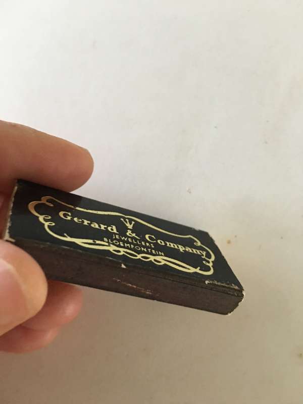 VINTAGE MATCH BOX WITH MATCHES