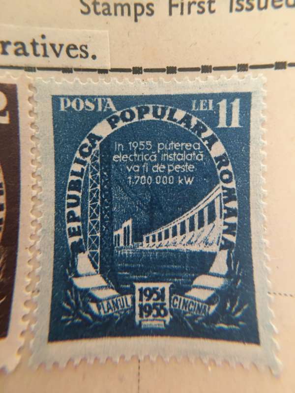 UNUESED  MOUNTED ROUMANIA  5 YEAR PLAN COMMORATIVES STAMPS