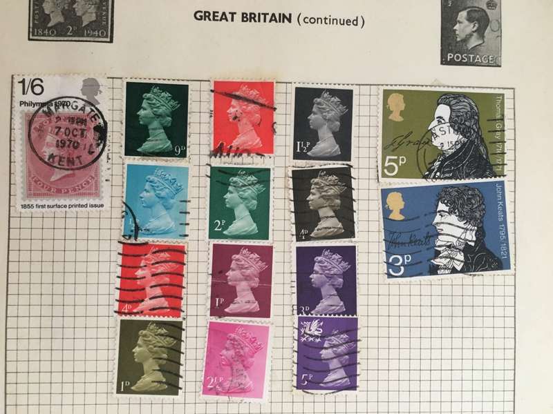 GREAT BRITAIN LOT OF MOUNTED STAMPS