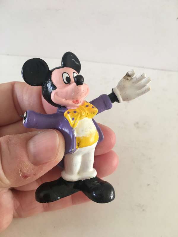VINTAGE PVC MICKEY MOUSE FIGURE HAND MISSING REDUCED