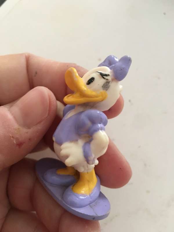 VINTAGE PVC DAISY DUCK DISNEY FIGURE