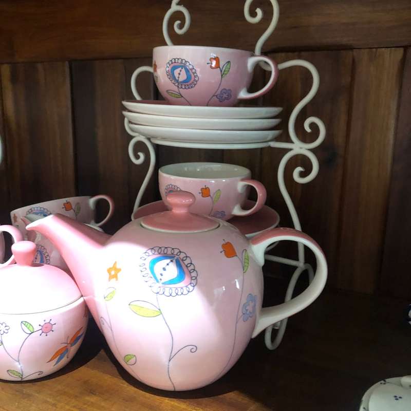 BEAUTIFUL FUN PINK BOHEMIAN FLOWER 15 PIECE TEA SET