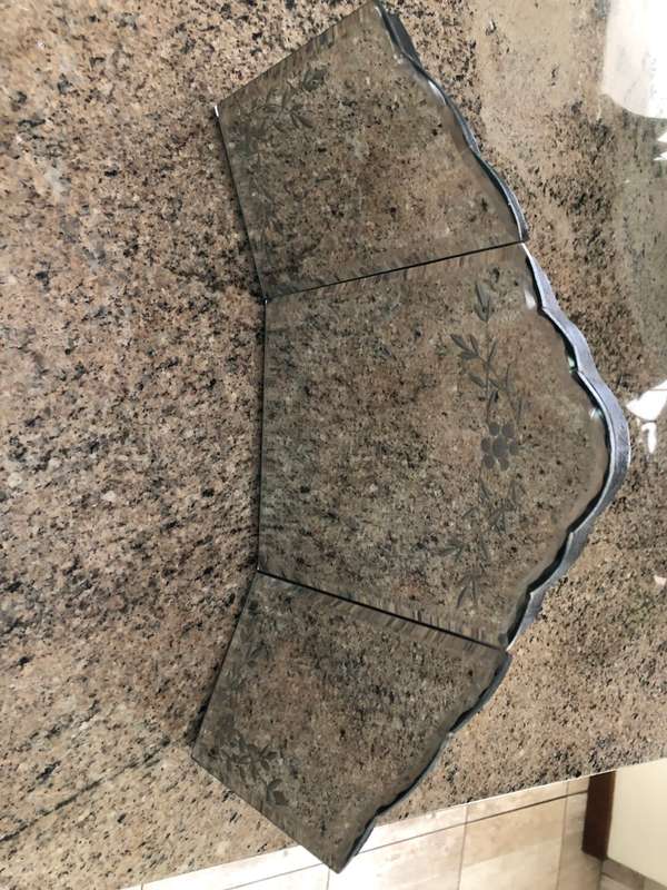 BEAUTIFUL FOLDABLE BEVELED MIRROR