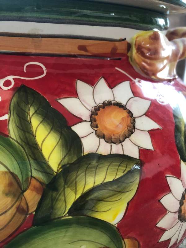SHOWSTOPPING BRIGHTLY COLOURED CERAMIC POT