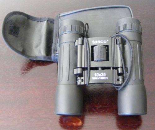 TASCO 10x25 Binoculars