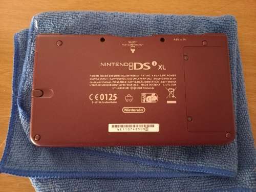 Nintendo DSi XL - Burgandy