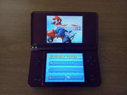 Nintendo DSi XL - Burgandy
